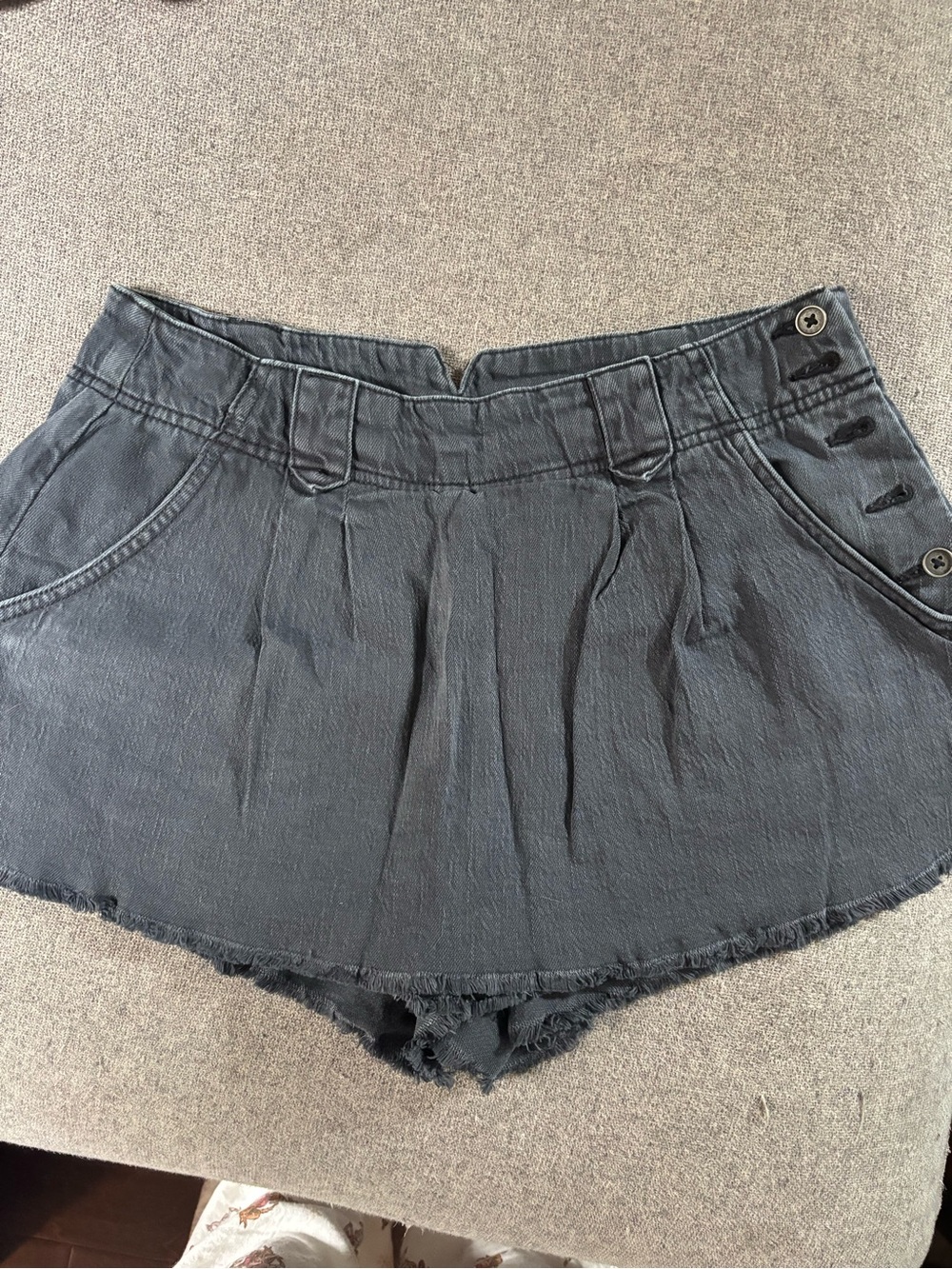 Women's Black Pleated Cotton Skort
